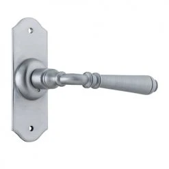 TRADCO REIMS LEVER ON SHORT BACKPLATE