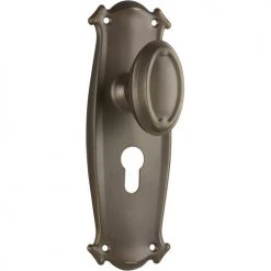 TRADCO DOOR KNOB BUNGALOW LATCH PAIR