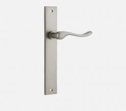 Door Handles & Levers IVER DOOR LEVER STIRLING RECTANGULAR BACKPLATE 42 Door Handles & Levers IVER DOOR LEVER STIRLING RECTANGULAR BACKPLATE