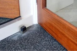 ZANDA SQUARE FLOOR MOUNT DOOR STOP Door Stops