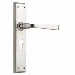 TRADCO DOOR LEVER MENTON PAIR Handles & Hardware