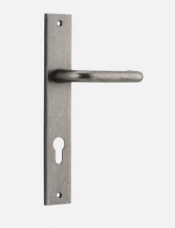 Door Handles & Levers IVER DOOR LEVER OSLO RECTANGULAR BACKPLATE 42 Door Handles & Levers IVER DOOR LEVER OSLO RECTANGULAR BACKPLATE