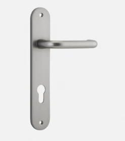 Door Handles & Levers IVER DOOR LEVER OSLO OVAL BACKPLATE 45 Door Handles & Levers IVER DOOR LEVER OSLO OVAL BACKPLATE