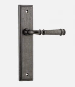 IVER DOOR LEVER VERONA STEPPED BACKPLATE Door Handles & Levers