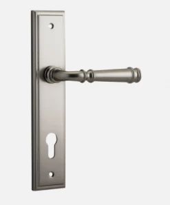 IVER DOOR LEVER VERONA STEPPED BACKPLATE Door Handles & Levers